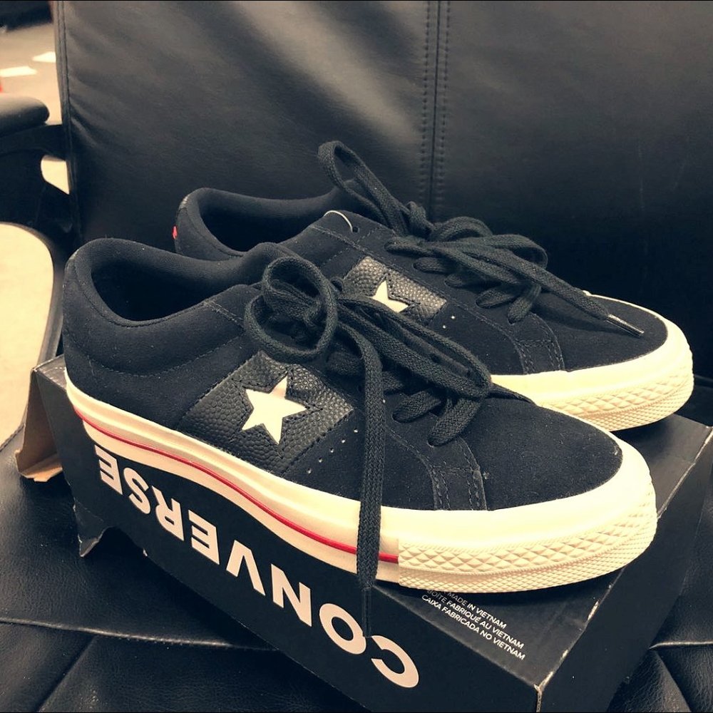 Converse one star